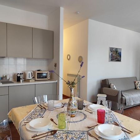 La Casa Di Giada, Appartamento In Villetta Con Aria Condizionata, Wi-Fi E Parcheggio Gratuito Poggi Kültér fotó